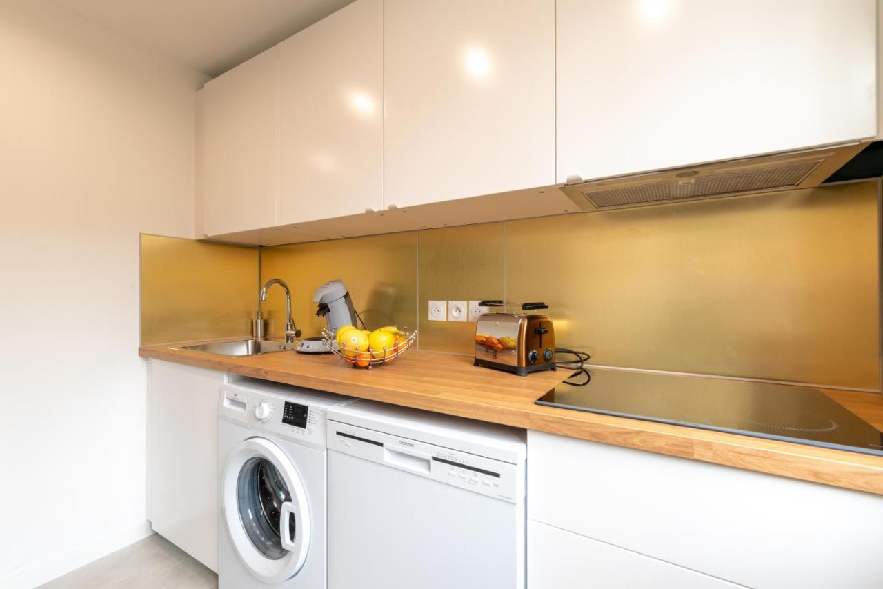 Amja Proche Clinique Saint-Roch Apt 3 Chambres 3 Salles De Bain Parking Gratuit Ideal Famille Groupe Coworking 10 Min Centre Ville 10 Min Plage 5 Min Sortie Autoroute Montpellier Exterior foto